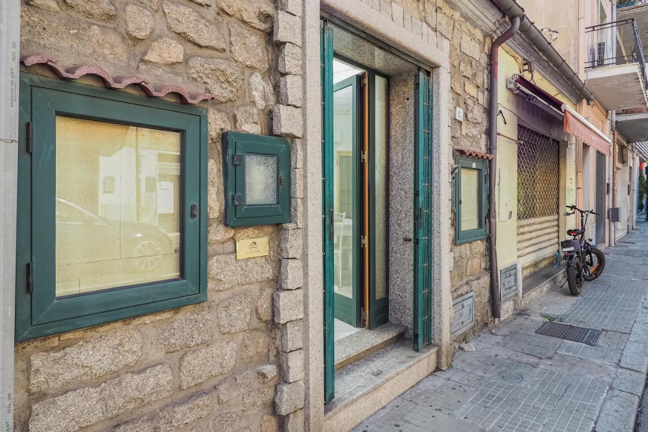 Saint Simplicio House Apartment Олбия Екстериор снимка